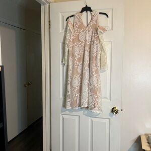 Chic Lace Cold Shoulder Dress in Cream
